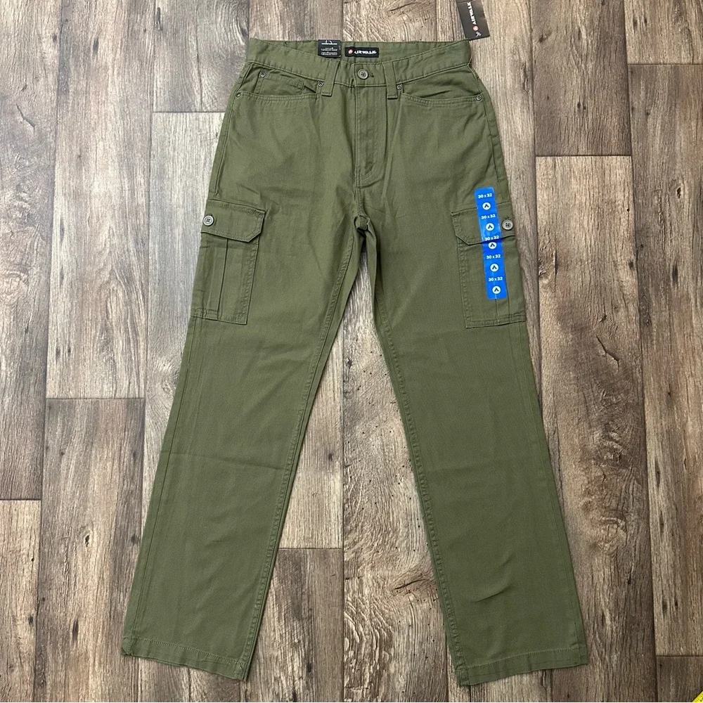 Airwalk Olive Green Cargo Pants Mens Size 30x32